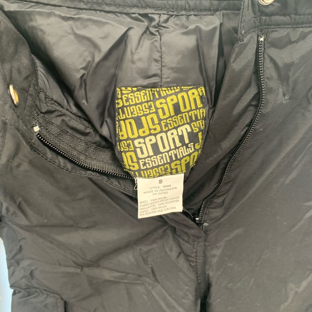 Snow pants